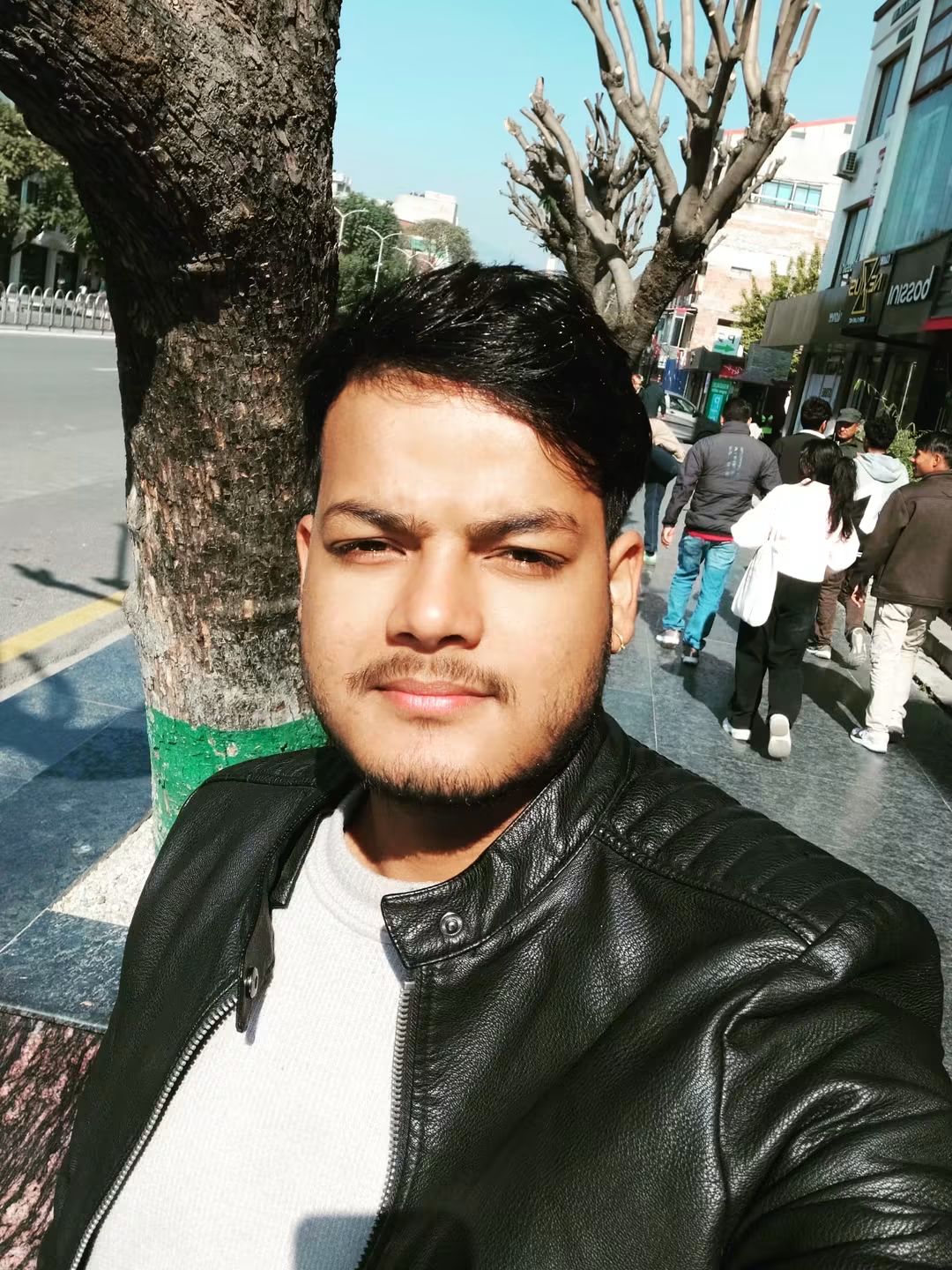 Portrait of Amit Kumar Tharu